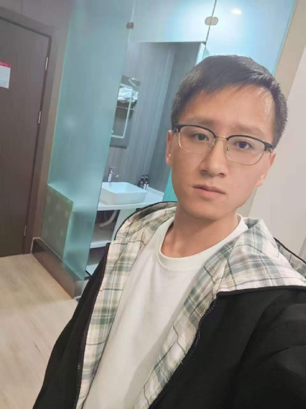 迷城的第一张照片--焦作闪婚服务中心